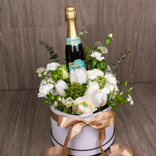 將圖片載入圖庫檢視器 白色花園