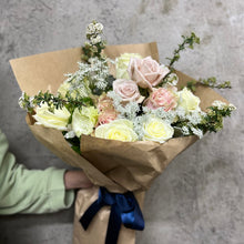 Load image into Gallery viewer, ELEGANT ROSES