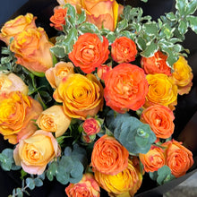 Load image into Gallery viewer, SUNNY BLOOMS