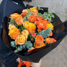 Load image into Gallery viewer, SUNNY BLOOMS