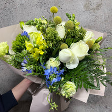 Load image into Gallery viewer, WHITE WONDERS