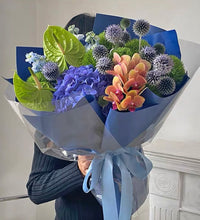 Load image into Gallery viewer, Ocean Deep Love Bouquet